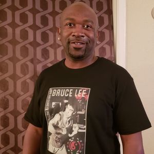 Meet your Posher, Lee